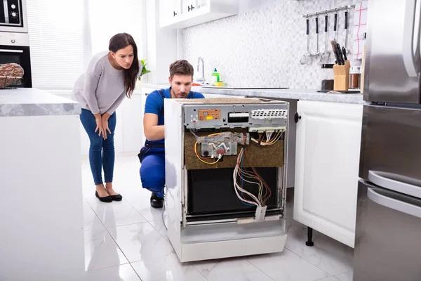 Reliable Electrician Lansdowne for Wiring and Upgrades